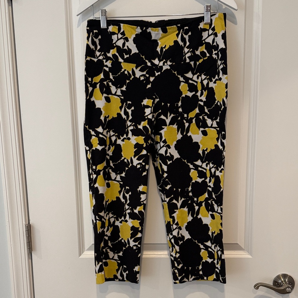 Floral Print Cropped Pants